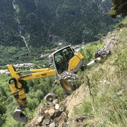 MBTM, Mellet Billon Travaux en Montagne, Remontées Mécaniques, Montagne, BTP, Spéciaux, Maitrise des environnements complexes, Génie Civil, Télésièges, Travaux difficiles Isère, Travaux Savoie, Entreprise travaux Montagne Haute-Savoie, Chantier complexe Rhône Alpes, Station de ski, Neige, Chantiers, Montage, Appareil, Télécabine, Transport par câble, Terrassement, forage, Maintenance, TSF, TSD, TCD, TMX, certification, ISO, pelle araignee, levage, epissure, pylône, balancier, fût, ligne, câble, Bâtiment industriel, Bâtiment, Massif, Industrie, Attraction, Respect, Compétences, Techniques, Sécurité, Environnement, Qualité, QSE, Société, SAS, Camion tracteur, Camion porteur, Grue, Matériel de déroulage, Treuil, Matériel, Services, Intervention d'urgence, Télésiège fixe, Télésiège débrayable, Télécabine débrayable, Pelle araignée M535, Pelle araignée 12,5T, Terrassement de ligne, Orelle, Télécabine orelle, Liaison orelle val thorens, Massif de ligne, Saint Laurent du Pont, Chartreuse