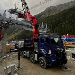 MBTM, Mellet Billon Travaux en Montagne, Remontées Mécaniques, Montagne, BTP, Spéciaux, Maitrise des environnements complexes, Génie Civil, Télésièges, Isère, Savoie, Haute-Savoie, Rhône Alpes, Station de ski, Neige, Chantiers, Montage, Appareil, Télécabine, Transport par câble, Terrassement, forage, Maintenance, TSF, TSD, TCD, TMX, certification, ISO, pelle araignee, levage, epissure, pylône, balancier, fût, ligne, câble, Bâtiment industriel, Bâtiment, Massif, Industrie, Attraction, Respect, Compétences, Techniques, Sécurité, Environnement, Qualité, QSE, Société, SAS, Camion tracteur, Camion porteur, Grue, Matériel de déroulage, Treuil, Matériel, Services, Intervention d'urgence, Télésiège fixe, Télésiège débrayable, Télécabine débrayable, Camion, Grue, Camion grue, Materiel roulant, Transport, Chantiers, Transport tout terrain, Chantiers de montagne, 6x6, Démontage poulie, Saint Laurent du Pont, Chartreuse